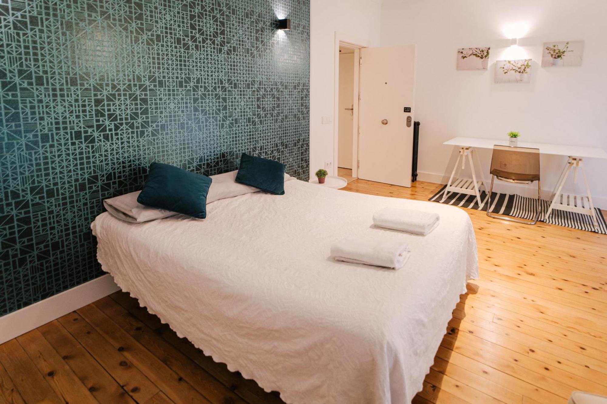 Lujoso Y Amplio Apartamento Con Parking Incluido Leon Ngoại thất bức ảnh