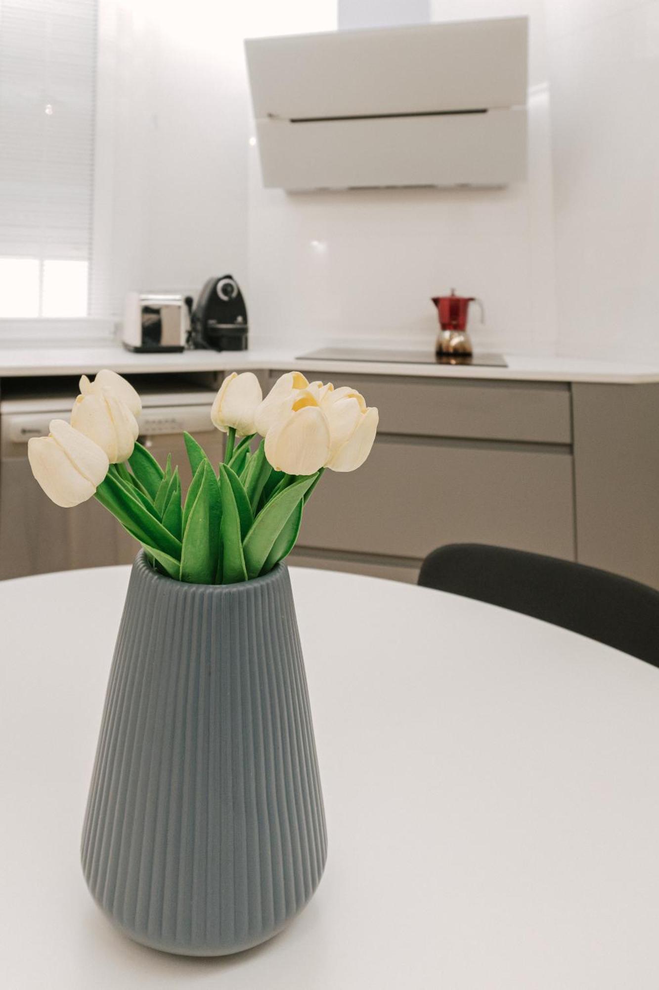 Lujoso Y Amplio Apartamento Con Parking Incluido Leon Ngoại thất bức ảnh